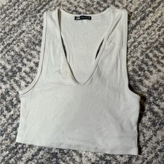 Never Worn, No Tags, Great Condition, Size L, Beige Tank Zara V-neck Tank Top For Day Out, Trendy Zara V-neck Tank Top, Zara Trendy V-neck Tank Top, Beige Tank Top, Zara Tops, Zara, Tank Top, Womens Tops, Tank Tops