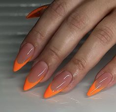 Nails With Silver, Orange Nail Art, Orange Acrylic Nails, Short French, Almond Acrylic Nails, Neon Nails, Orange Nails, Stick On Nails, Chic Nails