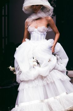 Wedding Dresses Vogue, Haute Couture Wedding Dress, Lily Cole, Couture Looks, Couture Wedding Gowns, White Wedding Dress