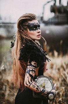 Warrior Costume Women, Morrigan Costume, Wild Woman Photography, Steampunk Warrior, Amazon Costume, Steampunk Glasses, Warrior Paint, Costume Viking