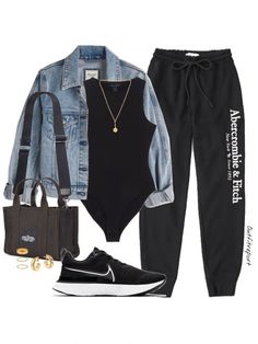 Black Sweatpants Outfit, Cute Sweatpants Outfit, Look Legging, Cute Sweatpants, La Outfits, Sweatpants Outfit, Joggers Outfit, Mode Boho, Body Suit Outfits