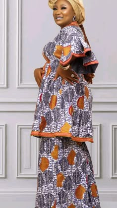 Dinner Dress Outfit, Nigerian Dress Styles, Grand Dakar, Bustier Pattern, African Attire Dresses, Ankara Skirt And Blouse