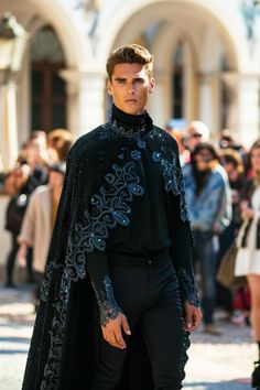 Mens Formal Fantasy Outfit, Celestial Men Outfit, Mens Fantasy Ball Outfit, Haute Couture Fashion Men, Men’s Couture, Men In Wedding Dresses, Modern Day Wizard, Mens Fantasy Fashion, Futuristic Mens Fashion