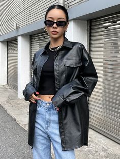 Black Leather Shirt Outfit, Leather Blouse Outfit, Rock T Shirt Outfit, Long Blouse Outfit, Black Blouse Outfit, Leather Shirt Outfit, 80s Fashion Outfits, Athleisure Outfits Summer, Leather Blouse