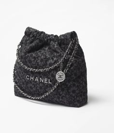 Chanel 22, Chanel Watch, Chanel Collection, Eyewear Shop, Chanel Couture, Hobo Bags, Bridal Engagement Rings