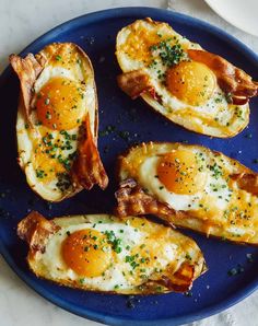 baked breakfast potatoes on a blue plate with text overlay