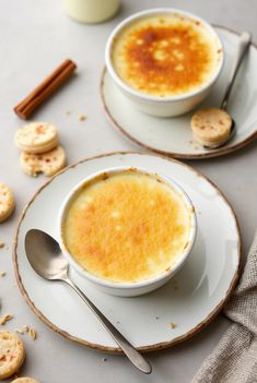 Ingredients: For the Custard: 2 cups heavy cream 1 cup whole milk 1/2 cup eggnog (store-bought or homemade) 1 vanilla bean, split and scraped (or 1 tsp vanilla extract) 1/2 tsp ground cinnamon 1/4 tsp ground nutmeg (plus extra for garnish) 5 large egg yolks 2/3 cup granulated sugar Pinch of salt For the Brûlée Topping: 1/4 cup brown sugar (light or dark)