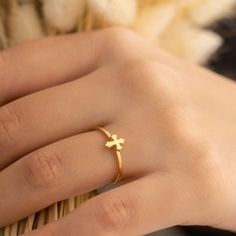 18K Tiny Cross Ring - 14K Cross Ring - Dainty Cross Ring - Faith Ring - Baptism Gift - Religious Gift - Christian Jewelry - Christian Gift - Gift for Her - Gift for Him Material : * High Quality Handmade 8K REAL GOLD, 14K and 18K REAL GOLD - 8K,14K and 18K REAL ROSE GOLD and 8K, 14K and 18K REAL WHITE GOLD Processing And Shipping : * All of our products are processing time 3-5 business days. * You can contact us for express shipping options. * You can check our homepage for the most up-to-date d Christian Rings Women, Jewelry Photography Tutorial, Ring With Cross, Christian Rings, Cross Accessories, Christian Ring, Hackensack Nj, Plain Gold Ring, Woman In Gold