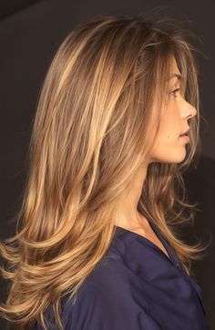 Bold layers are elevated with rich caramel balayage, adding dimension and movement to this voluminous style. The mix of chocolate and caramel tones creates a luxurious look that’s full of life and personality. This is not your average balayage; it’s a statement of confidence and style. This look is ideal for brunettes wanting to make a big impression without a drastic color change. The layered cut brings out the depth of the balayage, and each turn of the head reveals a new shade, making it a perfect choice for those who love a bit of drama. Caramel Root Melt, Hair With Caramel Highlights, Salted Caramel Hair Color, Pelo Color Chocolate, Warm Toned Balayage, Brunette Caramel Balayage, Caramel Brown Balayage, Caramel Hair Balayage, Milk Chocolate Hair Color