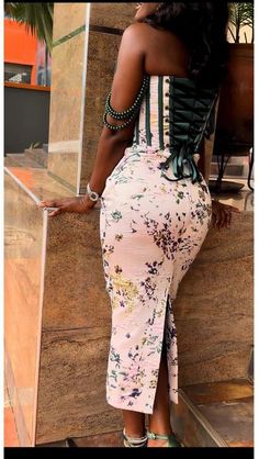 Vintage Corset Outfit, Setswana Traditional Dresses, Best African Dress Designs, Brocade Styles, African Wears, Brocade Corset, Ankara Short Gown Styles, Kids Dress Collection