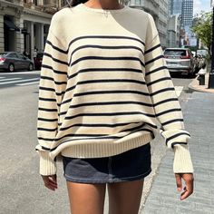 Super Cute, Great Quality Sweater! New And Unworn! Vintage Sweater Pattern, Brandy Sweater, Brandy Melville Cardigan, Brandy Melville Sweater, Brandy Melville Sweaters, London Outfit, Oversized Crewneck, Cute Sweatshirts