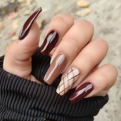 37 Stunning Brown Nails Perfect For Fall And Cozy Vibes Brown Nails Fall Art Designs, Fall Nails 2024 Coffin, Brown Fall Nails Acrylic Short, Autumn Theme Nails, Chocolate Nails Design Brown, Brown And Maroon Nails, Halloween Nail Designs Orange, Burgundy And Brown Nails, Brown Nails Autumn