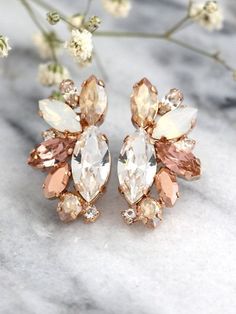 Rose Gold Champagne Cluster EarringsBlush Bridal by iloniti Bridesmaids Earrings, Bridal Clip, Bridal Roses, Blush Bridal, Gold Champagne, Earrings White, Cluster Earrings, Bridesmaid Earrings, Stylish Jewelry