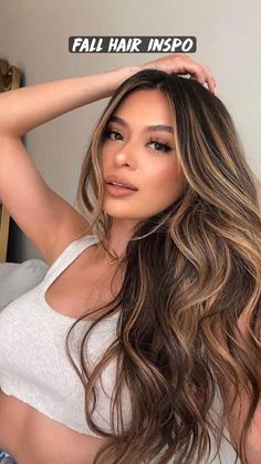 Blonde Highlights On Dark Hair, Brunette Hair With Highlights, Gorgeous Hair Color, Brown Hair With Blonde Highlights, Long Hair Color, Brown Hair Balayage, Balayage Hair Blonde, Highlights Brown Hair