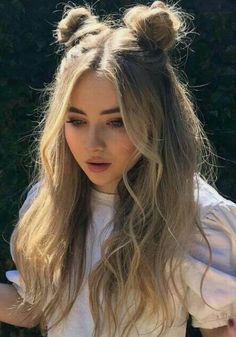 Space Buns Hair, Poofy Hair, Κούρεμα Bob, Makeup Tip, Fishtail Braid, Back To School Hairstyles, Easy Hairstyles For Long Hair, Hairstyles For School