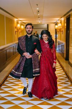 Engagement dress for couples. Engagement Couple Dress, Engagement Dress For Groom, Engagement Dress For Bride, Reception Outfits, Indian Wedding Gowns, Marriage Dress