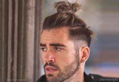 11 Awesome Man Bun Hairstyles With a Fade for 2021 Hard Part Haircut, Tail Hairstyle, Mens Hairstyles Fade, Hairstyles Ponytail, Mens Hairstyles Thick Hair