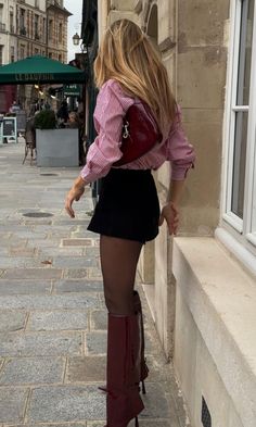 Luxury Street Style, Classy Winter Outfits, Paris Outfits, Fits Inspo, Casual Summer Outfit, Fashion 2024, Fashion Fits, Girls Boots, Lookbook Outfits