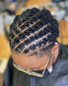 Perfect Black Loc Twists Updo Hairstyles For Dreadlocks For Women, Threaded Hairstyles, Short Loc Styles For Women Updo, Loc Twists, Riley Curry, Brazilian Wool Hairstyles