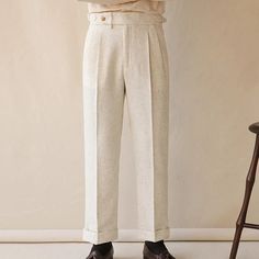 Faites l'expérience d'un style élégant et du confort avec notre pantalon Paris taille haute. Sa coupe flatteuse met en valeur vos courbes et s'accorde avec toutes vos tenues. Rehaussez votre garde-robe avec ce pantalon sophistiqué, parfait pour toutes les occasions. Timeless Semi-formal Wide Leg Bottoms, Casual Semi-formal Ankle-length Bottoms, Chic Spring Pants, Casual Ankle-length Pants For Semi-formal Occasions, Semi-formal Ankle-length Casual Pants, Tailored Solid Color Trousers, Summer Elegant Ankle-length Chinos, Elegant Summer Ankle-length Chinos, Tailored High Waist Summer Dress Pants