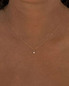 Pretty Jewelry Necklaces, Gold Necklace Simple, Classy Jewelry, Fancy Jewelry, Gold Shimmer, Jewelry Inspo, Simple Jewelry