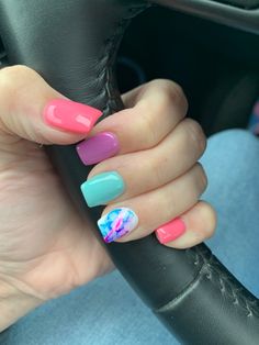 Neon Sns Nails, Dip Spring Nail Colors, Sns Dipping Powder Nails Spring 2023, Super Short Gel Nails Summer, June Nail Designs 2024, Summer Nails Sns, Summer Sns Nails 2024, Beach Dip Nails, April Dip Nails Ideas 2024