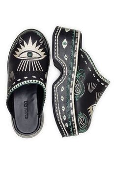 Black Mystic, Rio Brazil, Funky Shoes, Platform Clogs, Printed Dresses, Unique Shoes, Farm Rio, Vegan Shoes, Crazy Shoes