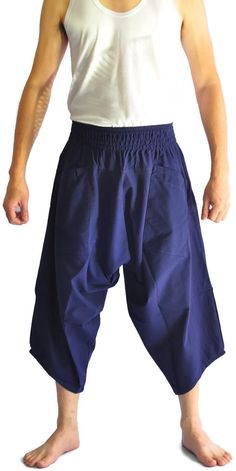 Product description Our 100% fine cotton pants have been made with the most delicacy and care. I have one size fits all and great for Yoga, Pilate, Maternity, Travel, Workout, Beach, Plays, Dance, Martial Arts, Sleep or lazing about. Good for every activities (wake up until go to bed). There are no rules to wear this pants. Absolutely unlimited! No over and under age's rules, and Unisex pants Men and Women can wear. Two pockets in front for storing small items such as wallets, mobile phones, and Japanese Style Pants, Style Tomboy, Samurai Pants, Style Gentleman, Thai Fisherman Pants, Summer Outfits Men Streetwear, Design Japonais, Men's Shirts And Tops, Fisherman Pants