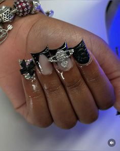 #junkienails #nails #birthdaynails #nailsideassimple Nail Inspo Duck Nails, Baddie Duck Nails, Short Duck Nails Design, Nails Black Square, Duck Nails Black, Black Junk Nails, Duck Nails Design, Med Nails, Duck Nail Designs