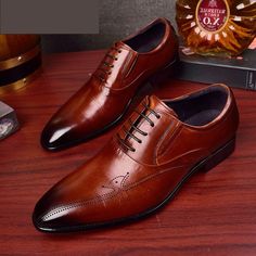 Men's shoes are an everyday essential. With fashion and purpose, the exquisite quality of this pair makes you dashing, bold, and confident. The solid pattern is perfect for a high-end formal or even during the winter. Made with high-quality genuine leather, each pair is designed beautifully, making men more alluring.

Specifications




upper height : low 

sole material : rubber 

series: marvel 

quality inspection unit: IAS

product category: formal leather shoes 

popular elements : stitchin