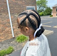 6 Stick Braids, Straight Back Feed In Braids With Design, Quick Braids, Feed In Braids Hairstyles, Quick Natural Hair Styles, Braided Styles, Box Braids Hairstyles For Black Women