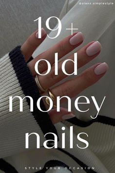 Nail Luxury Design, Classic Nail Polish Colors Classy, Summer Nails Classy Elegant, Classy Manicure Short Nails, Neutral Minimalist Nails, Elegant Nail Polish Colors, Elegant Nail Shape, Nails 40 Year Old, Short Gel Nails Elegant