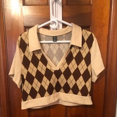 Light Weight Material - Never Worn Retro Beige V-neck Top, Plus Size Crop Top, Plus Size Crop Tops, Shein Tops, Crop Top, Womens Tops, Crop Tops, Plus Size, Women Shopping