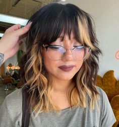 Long Punk Hairstyles For Women, Shag Hairstyles Long With Bangs, Shag Haircut Color Ideas, Medium Length Wavy Haircut With Bangs, Relaxed Shag Haircut, Mid Length Haircut Women, Girrlscout Haircut, Wolf Cut Updo Hairstyles, Low Maintenance Shag Haircut