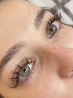 Short Eyelashes, Individual Eyelash Extensions