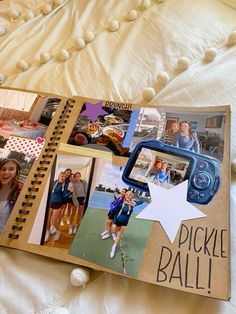 Cute Easy Scrapbook Ideas, Sophomore Year Scrapbook Ideas, Scrapbook Topic Ideas, Senior Scrapbook Aesthetic, Freshman Scrapbook Cover, Scrapbook Ideas Colorful, Scrapbook Cover Page Ideas Design, Scrapbook Memory Book, Scrapbook Ideas For Senior Year