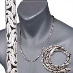 Welcome! Product: 925 sterling silver woven braided 4mm, bali, byzantine mens necklace  SIZE:  20" /  51cm Metal: genuine 925 sterling silver, stamped/hallmarked 925 weight:   56 grams width: 4 mm   (on the pictures the 22"/56cm long model can be seen) Woven Silver Necklace, Mens Necklace, Braids With Weave, Mens Chain Necklace, Necklace Size, Men's Necklace, Fashion Jewelry Necklaces, Necklace Sizes, Silver Man