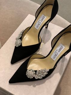 Gorgeous Heels Classy, Stilletos Heels Classy, High Hills Shoes, Dhgate Finds, Elegant Shoes Heels, Fancy Heels, Luxury Heels, Heels Collection, Fashion Shoes Heels