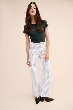 Rent Gisele Wide Leg Jeans from Nuuly. Pick 6 items for $98/month. Free shipping + returns. Denim Looks, Wide Leg Jeans, Leg Jeans, Looks Great, Wide Leg, Water, Free Shipping