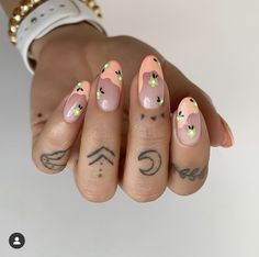 Gel Nail Art Designs, Spring Nail Colors, Almond Nails Designs, Almond Acrylic Nails, Nail Patterns, Instagram Nails, Get Nails, Manicure Y Pedicure, Funky Nails