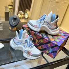 Louis Vuitton Women’s LV Archlight Sneaker Blue And White For Women LV Lv Archlight Sneaker, Zapatillas Louis Vuitton, Archlight Sneaker, Louis Vuitton Sandals, Louis Vuitton Women, Louis Vuitton Boots, Givenchy Women, Louis Vuitton Fashion, Valentino Women