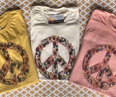 Floral Peace Sign Graphic Tee Super Soft Cotton Tee  Available in Heather Rose Pink, Ivory & Mustard Yellow  Unisex Cut ~ If You Want A More Fitted Tee We Recommend You Size Down  Women's Sizing Recommendations  Small 0/2/4 Medium 4/6/8 Large 8/10/12 XLarge 12/14/16 2XLarge 16/18/20 3XLarge 20/22/24 ***These Are PR Peace Sign With Flowers, Peace Sign Flowers, Sign With Flowers, Floral Peace Sign, Sign Flowers, Heather Rose, Dirty Hippie, Hippie Chick, Hippie Love