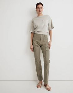 The Garment-Dyed '90s Straight Cargo Pant Best Cargo Pants, Booties Outfit, Herringbone Fabric, Utility Pants, Cargo Pants Women, Cargo Pant, Madewell Denim, Striped Linen, Straight Pants