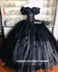 Black And Silver Quince Dress, Black Quinceanera Dresses With Sleeves, Gothic Quinceanera Dresses, Black And Silver Quinceanera Dresses, Black And Pink Quinceanera Dress, Pink And Black Quinceanera Dresses, Emo Quinceanera, Emo Quince, Black Sweet 16 Dresses