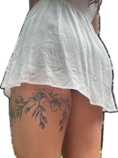 Tattoo Bein Frau, Thigh Tattoos, Leg Tattoos Women, Thigh Tattoos Women, Discreet Tattoos, Dainty Tattoos, Subtle Tattoos, Spine Tattoos, Elegant Tattoos