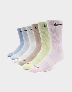 Stack up on the essentials with this men's 6-Pack Everyday Plus Cushioned Socks from Nike. Landing in multiple colourways, this pack is made from a soft yet durable cotton blend, with added stretch to keep them secure. They have breathable knit fabric and sweat-wicking Dri-FIT tech for cool comfort, while arch bands and reinforced padding at the heel and toes for a supportive fit. Finished off with a contrasting Swoosh to the cuff. Machine washable. Nike Windrunner, Nike React Vision, Nike Air Vapormax Plus, Football Socks, Nike Classic, Nike Nfl, Nike Metcon, Nike Elite, Nike React