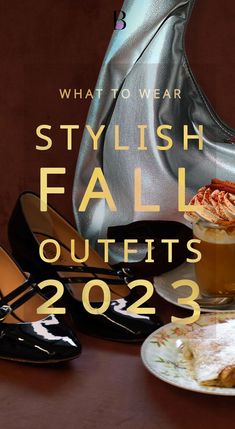 Fall 2023 Outfits, Light Fall Jacket, Leather Dress Outfit, 2023 Outfits, Chic Outerwear, Sweater Outfits Fall, Hairstyles With Glasses, Fall Trends Outfits