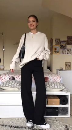 Black Dress Pants Outfit Winter, How To Style Black Dress Pants, Sixth Form Outfits Trousers, Black Flared Trousers Outfit, Black Trousers Outfit Winter, Black Dress Pants Outfit, Black Trousers Outfit Casual, Trousers Outfit Winter, Black Slacks Outfit