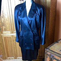 Beautiful Vintage Escada By Margaretha Ley Skirt Suit. Made In Germany. Pure New Wool/Silk. Has A Beautiful Sheen To It. The Blazer Is Size 38. The Skirt Is Size 36. Extra Buttons Sewn On Interior Of Skirt And Blazer. Velvet Collar On Blazer. Deep Side Pockets On The Skirt. Multiple Pockets On The Blazer. Blazer Has Shoulder Pads. Blazer Has 1 Upper Pocket And 2 Large Front Side Pockets. Blazer Has One Top Snap Button D1 Elegant Silk Skirt Suit For Party, Elegant Silk Skirt Suit For Formal Occasions, Elegant Silk Skirt Suit For Semi-formal Occasions, Formal Silk Skirt, Suit Vintage, Velvet Collar, Sewing A Button, Skirt Suit, Snap Button