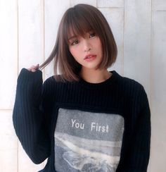 Sharp Bob With Bangs, Asian Bob With Bangs, Bangs Asian, Asian Bob, Asian Glasses, Medium Bob, Nice Hair, Haircut Inspiration, Bob With Bangs